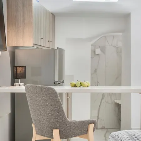 Kostantis Town * Mykonos Town