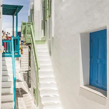 فيلة Kostantis Town *