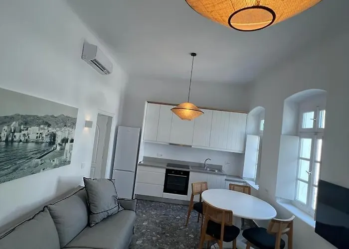 Kostantis Town Villa Mykonos Town