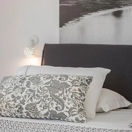 Vila Kostantis Town *