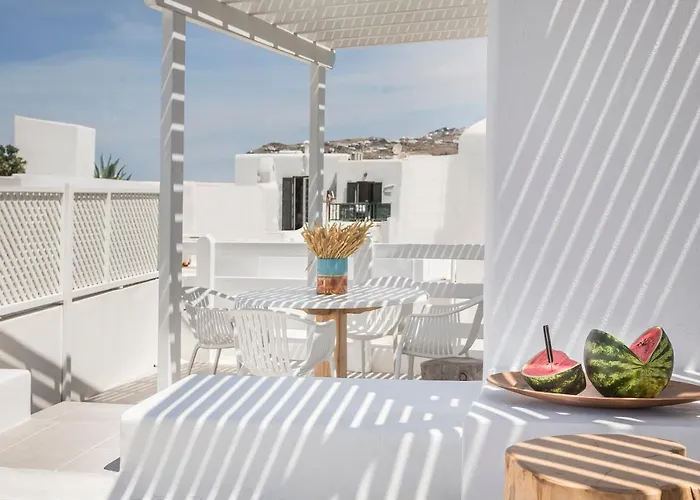 Kostantis Town * Mykonos Town